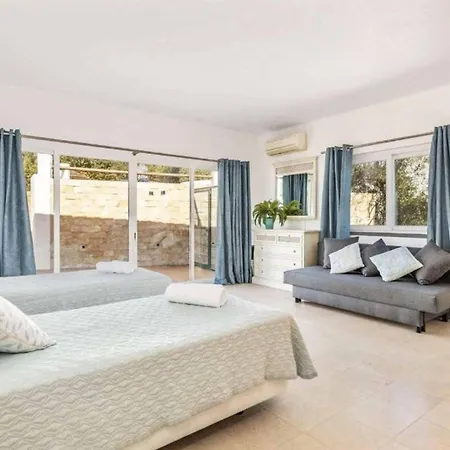 Casa Jardim לואה