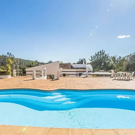 וילה Casa Jardim