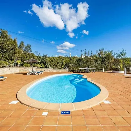 Casa Jardim לואה