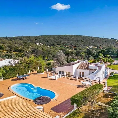 Casa Jardim Villa *