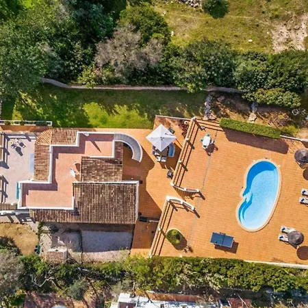Casa Jardim *
