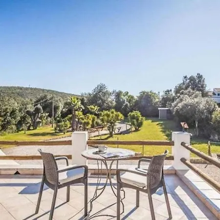 Casa Jardim * Loule
